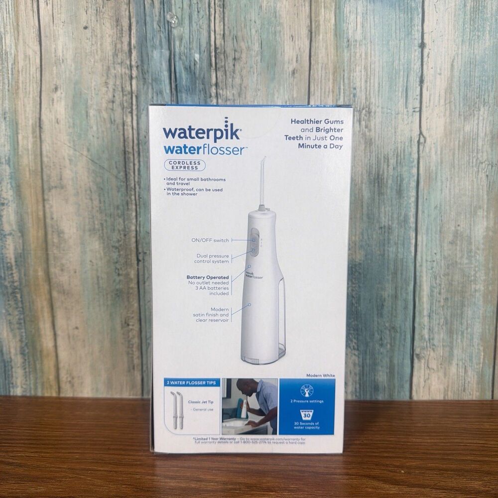 Waterpik Cordless Express Portable Water Flosser Battery Operated White NIB - Picture 2 of 8